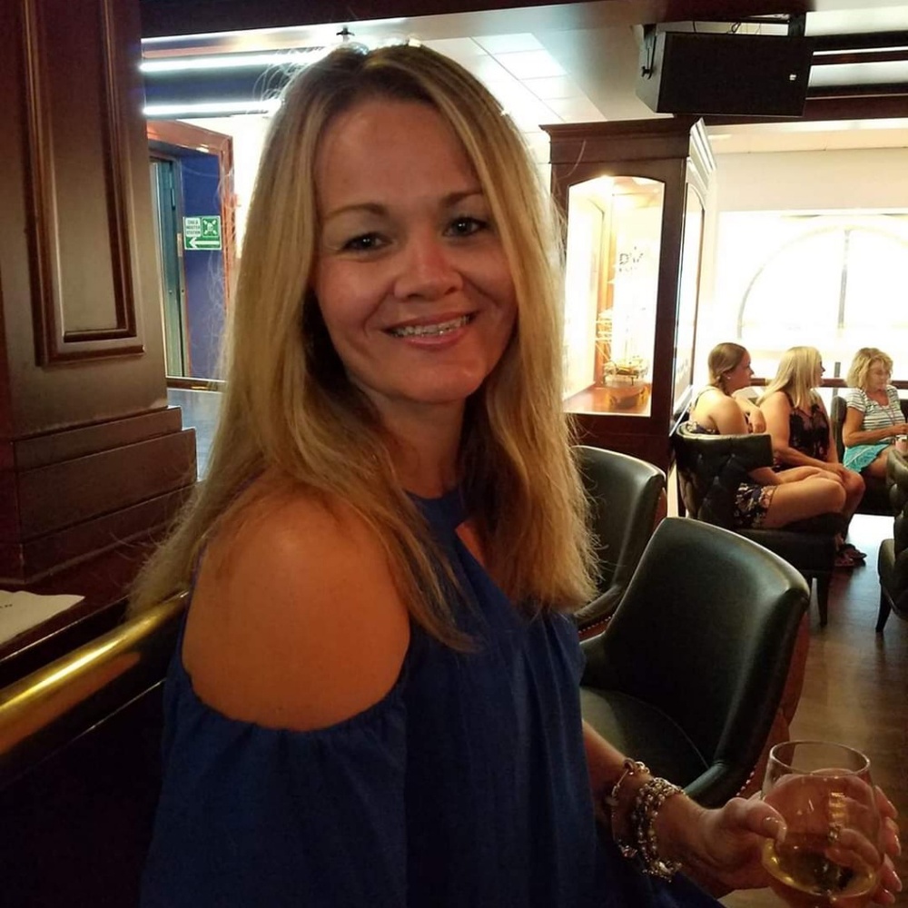 Meet your Posher, Jennifer